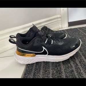 Nike React Miler 2